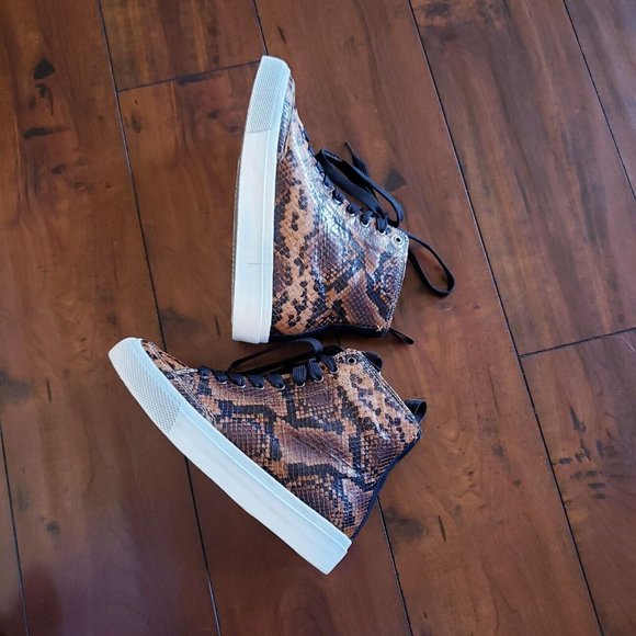 Rag & Bone High Top Snake Printed Leather Sneakers - Sz 38.5 (8.5) - Picture 16 of 16